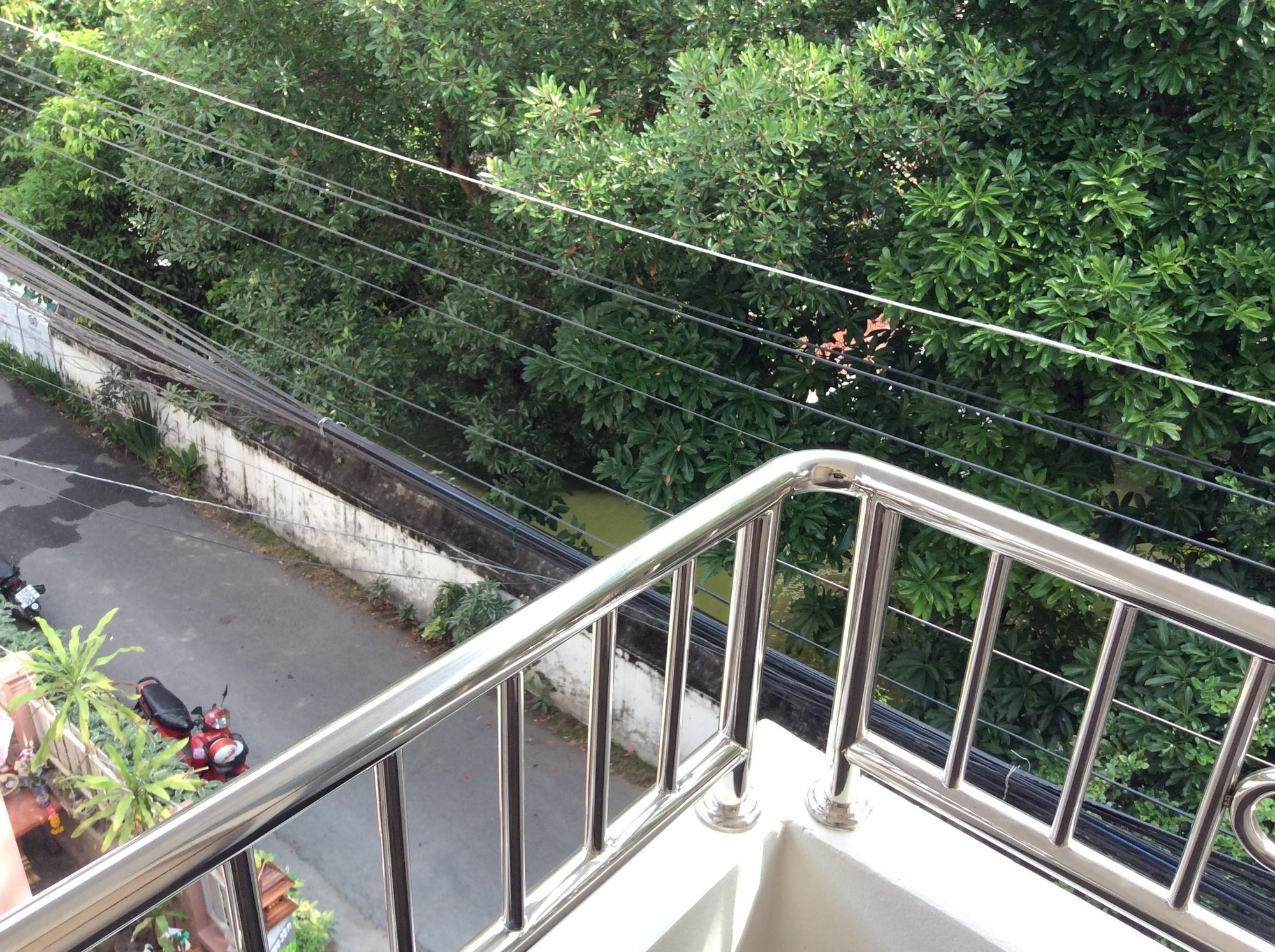 Dphouse Center Of Old Chiang Mai Hotel Exterior photo